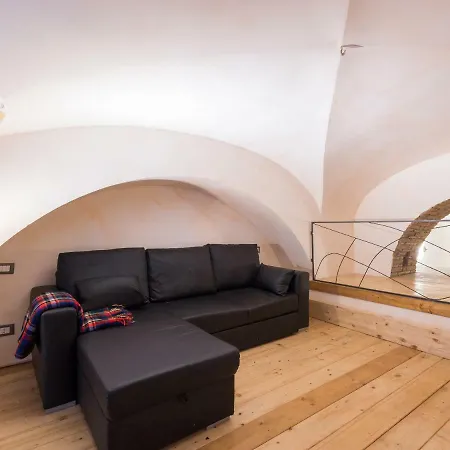 Apartament Borghese Al 71 *